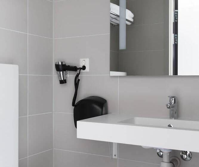 בית מלון כפרי Citybox Bergen Danmarksplass