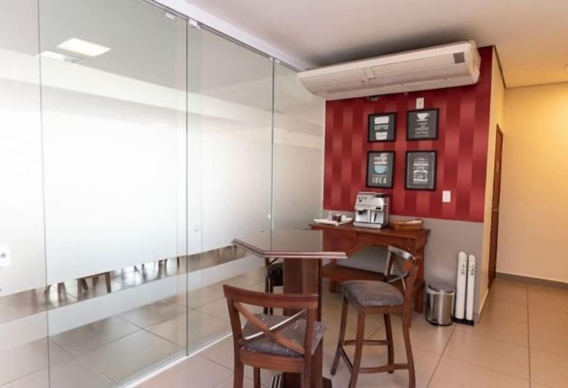호텔 Colonial Flat