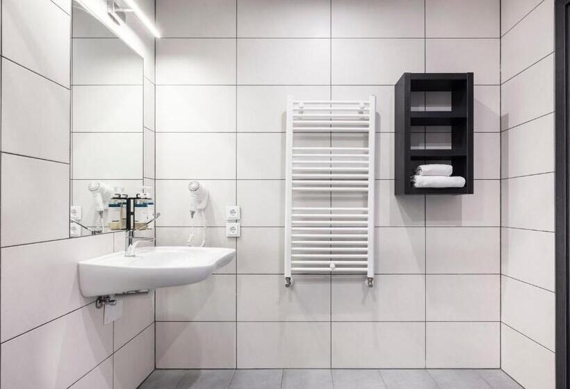 Numa I Viktoria Apartments
