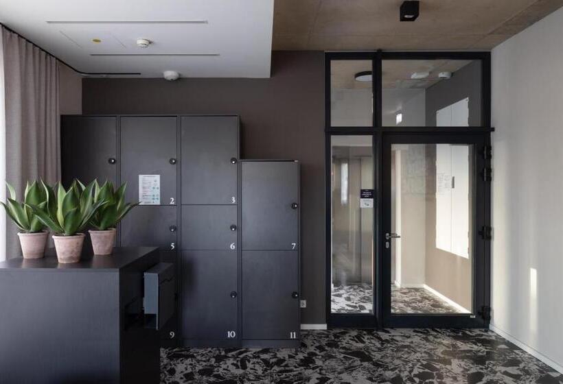 Numa I Stark Rooms & Apartments