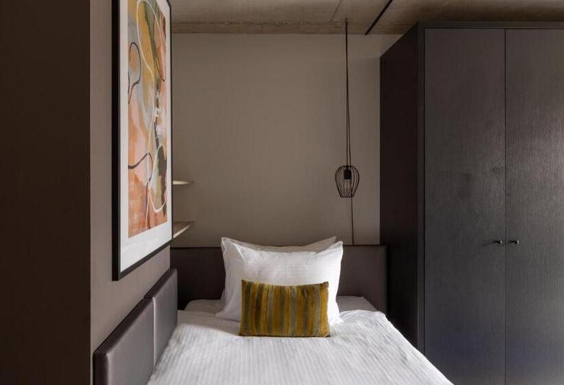 Numa I Stark Rooms & Apartments