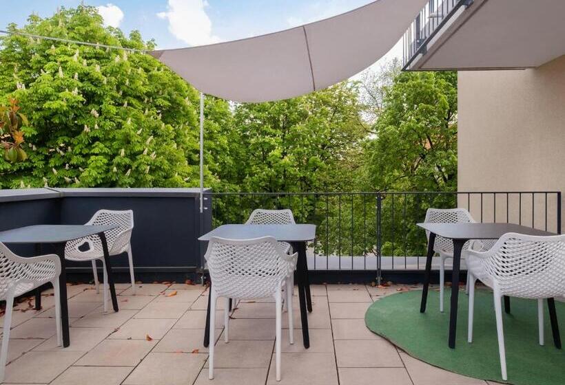 Numa I Stark Rooms & Apartments