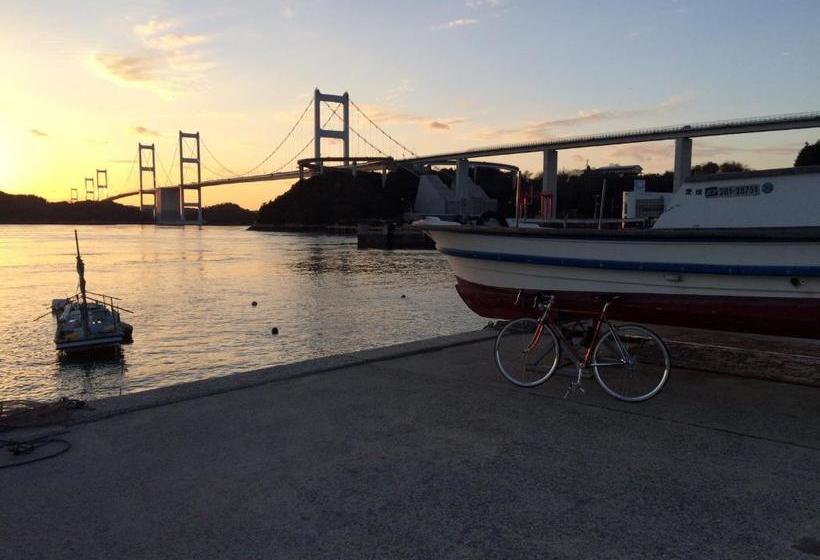 تختخواب و صبحانه Shimanami Kaido Sekisho No Yado Pompoko