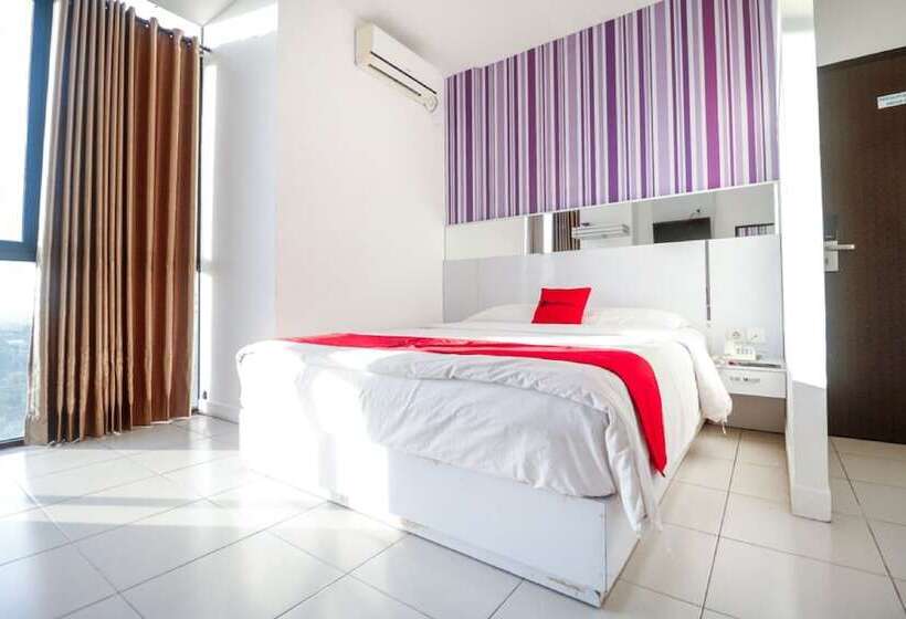 Пансион Reddoorz Near Terminal Batu Ampar