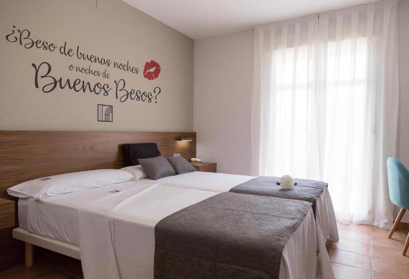 هاستل Hostal Pradaria Asador & Alojamiento