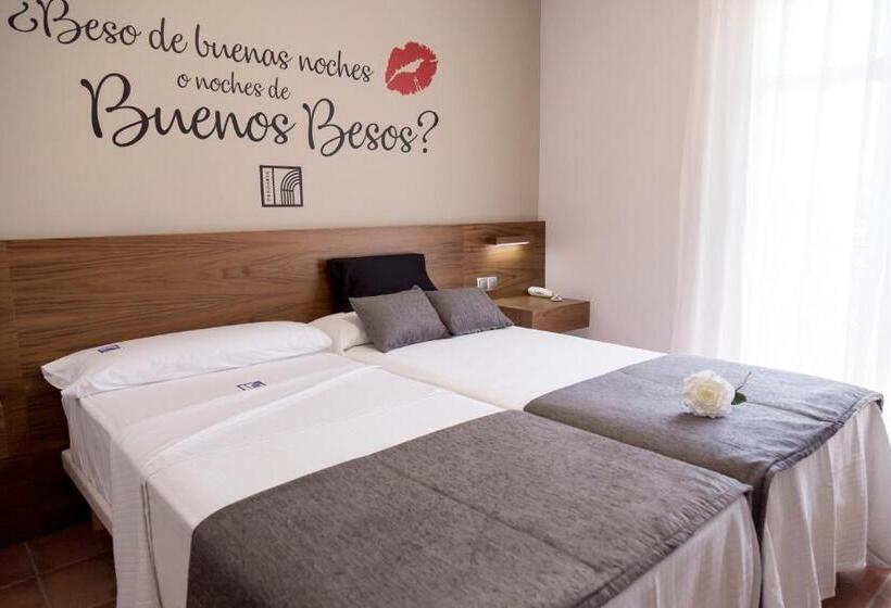 هاستل Hostal Pradaria Asador & Alojamiento