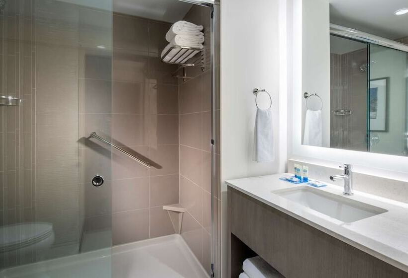 هتل Hyatt House East Moline/quad Cities