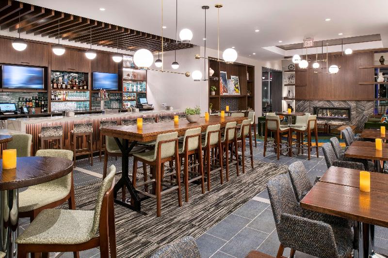 هتل Hyatt House East Moline/quad Cities