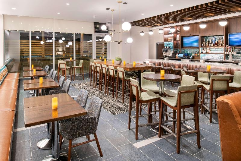 هتل Hyatt House East Moline/quad Cities