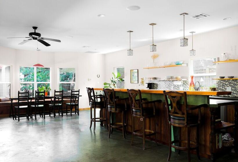 Brava House B&b