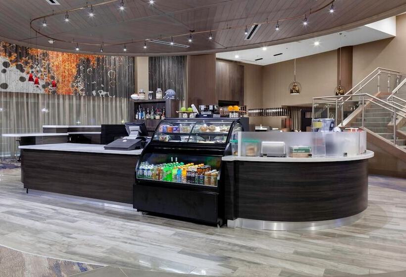 בית מלון כפרי Courtyard By Marriott Dallas Downtown/reunion District