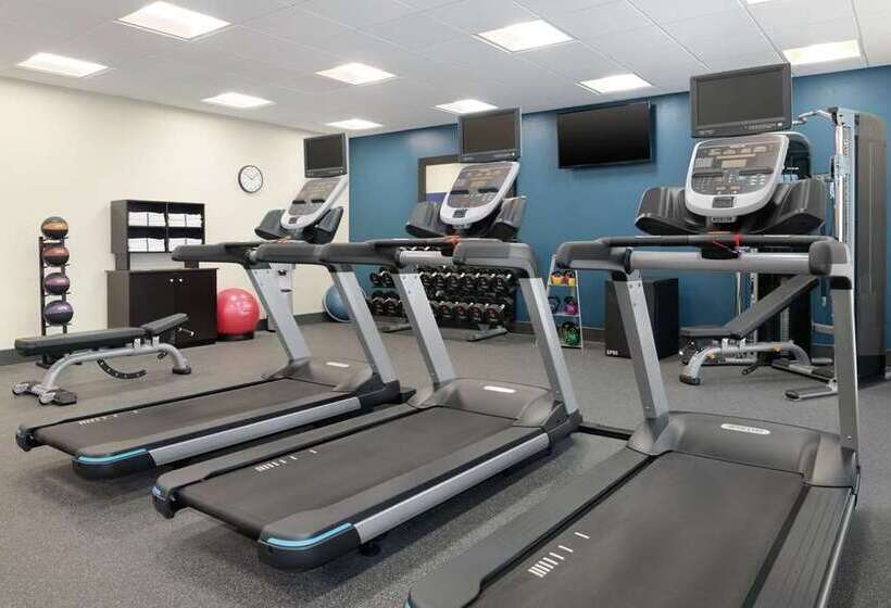 هتل Hampton Inn Champaign Southwest