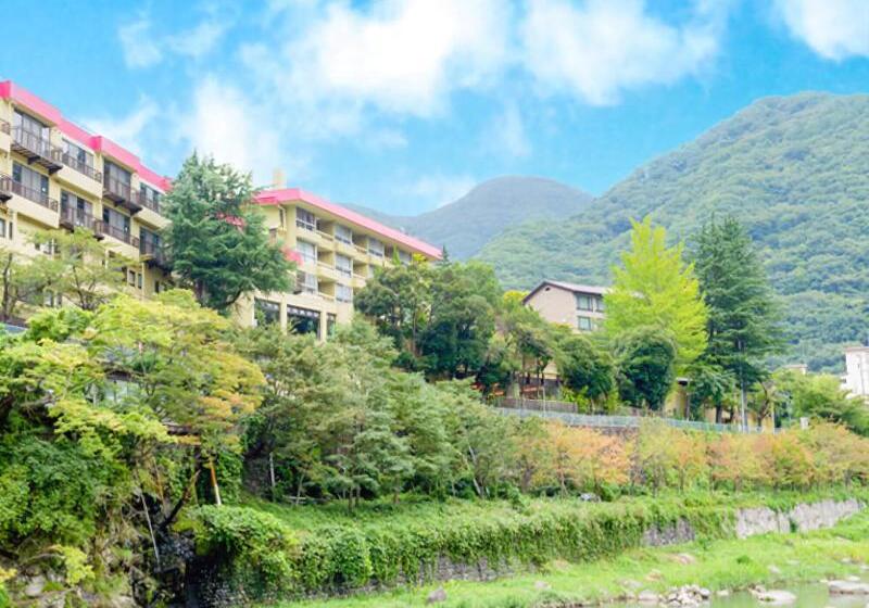 בית מלון כפרי Livemax Resort Kawaji