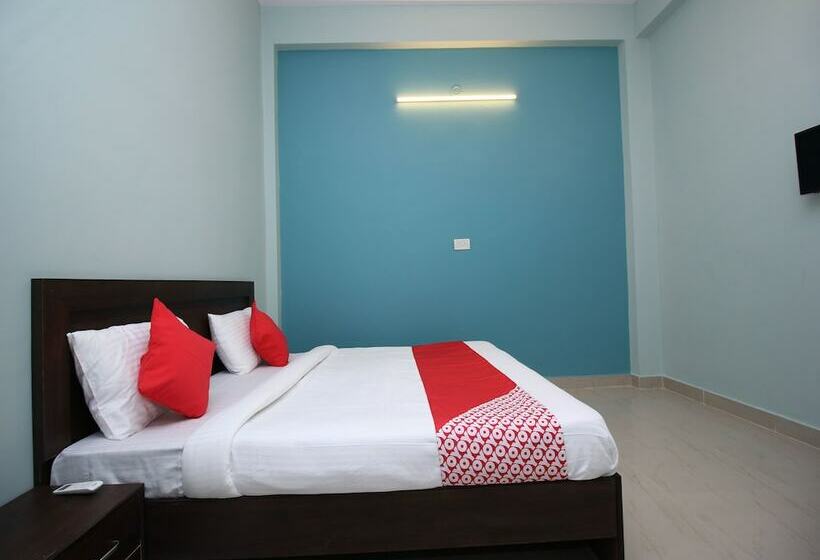 Fotos del hotel Oyo 16150 Suraj Guest House:  2