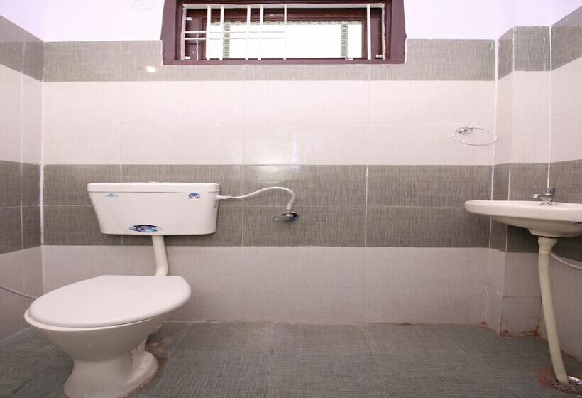 Fotos del hotel Oyo 16150 Suraj Guest House:  6