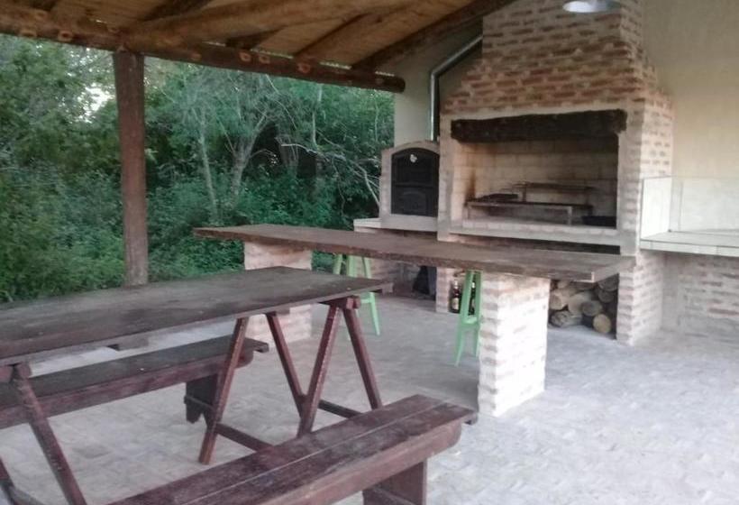 هاستل Arandu Ecolodge