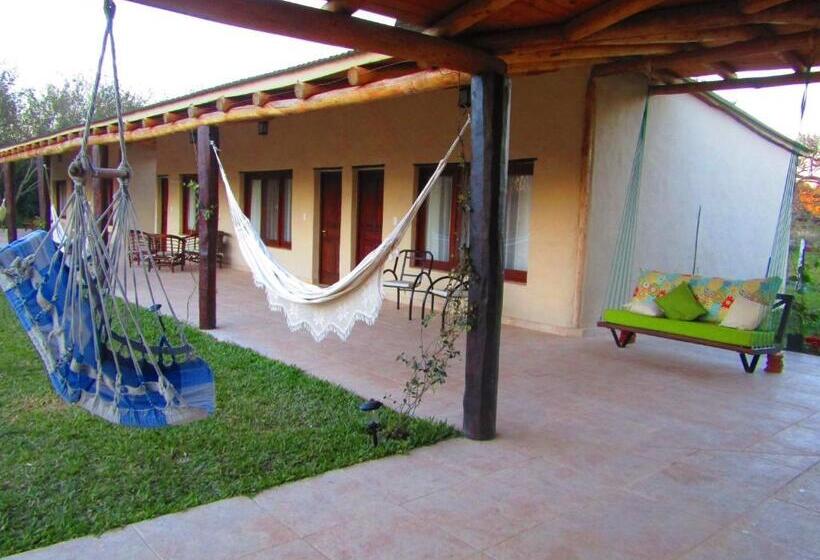 هاستل Arandu Ecolodge