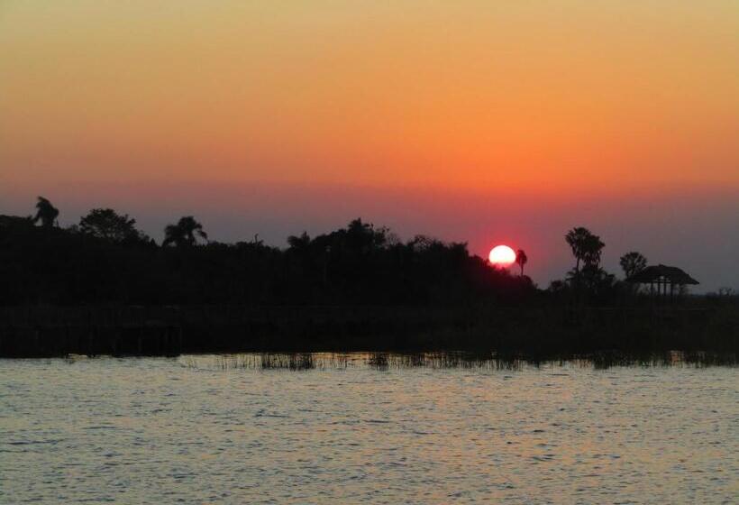هاستل Arandu Ecolodge