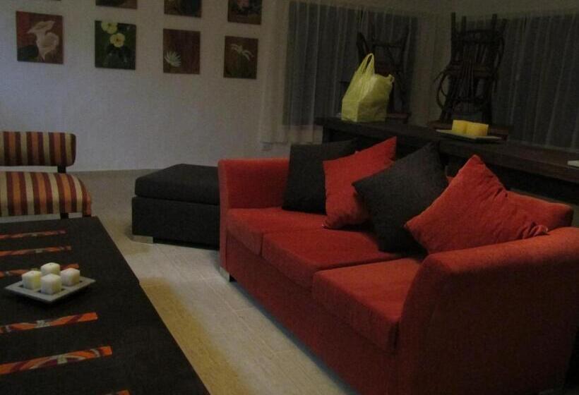 هاستل Arandu Ecolodge