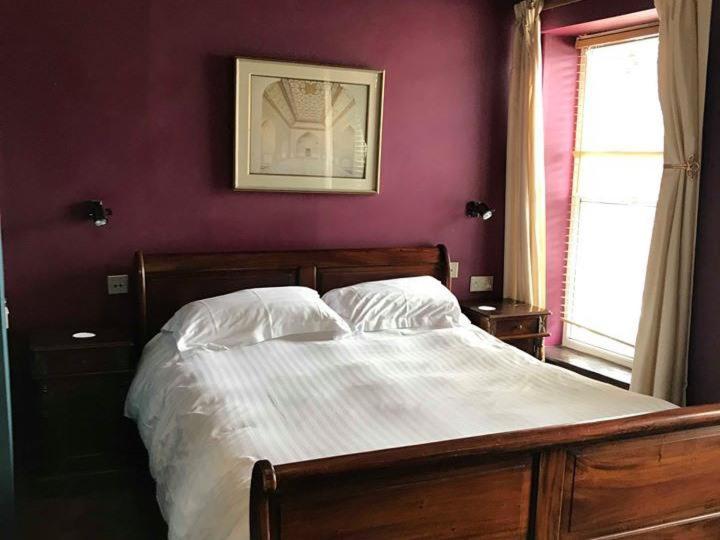 הוסטל The Kilverts Inn