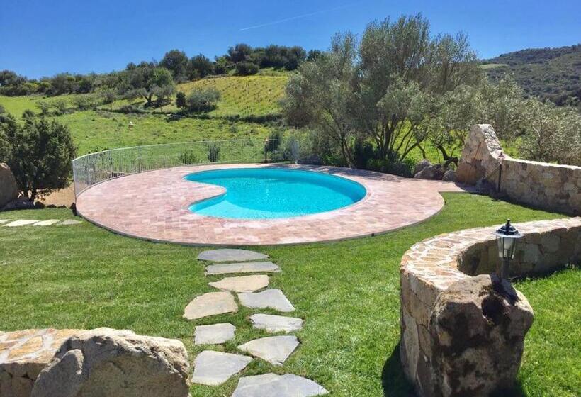 مبيت وإفطار Agriturismo Muru Idda