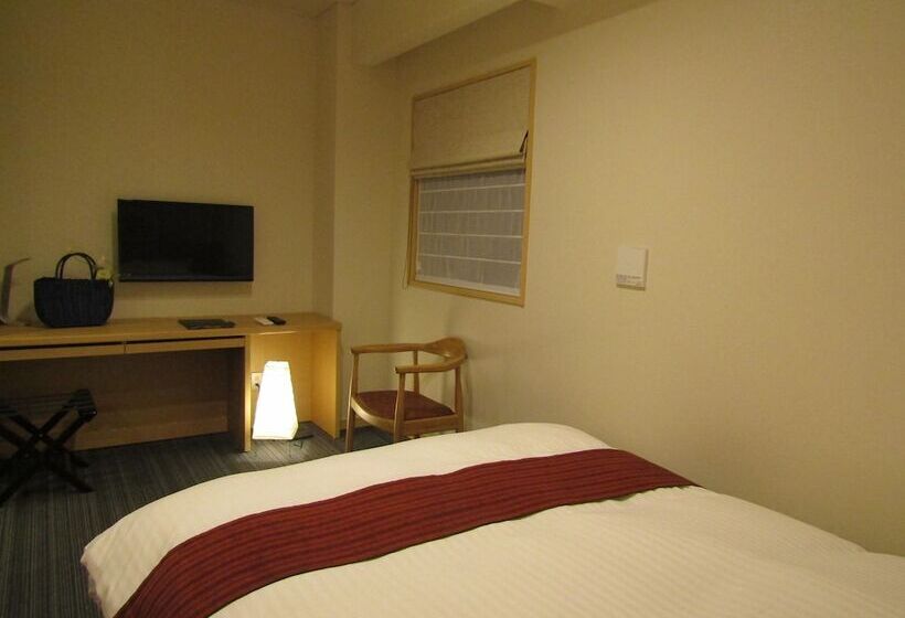 Japanese Style Hotel Isomura