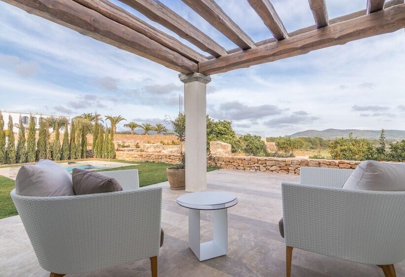 هتل Safragell Ibiza Suites & Spa