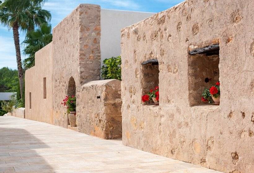 هتل Safragell Ibiza Suites & Spa