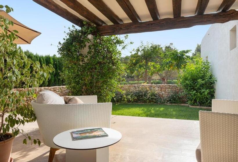 هتل Safragell Ibiza Suites & Spa