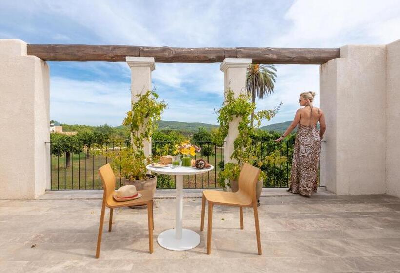 هتل Safragell Ibiza Suites & Spa