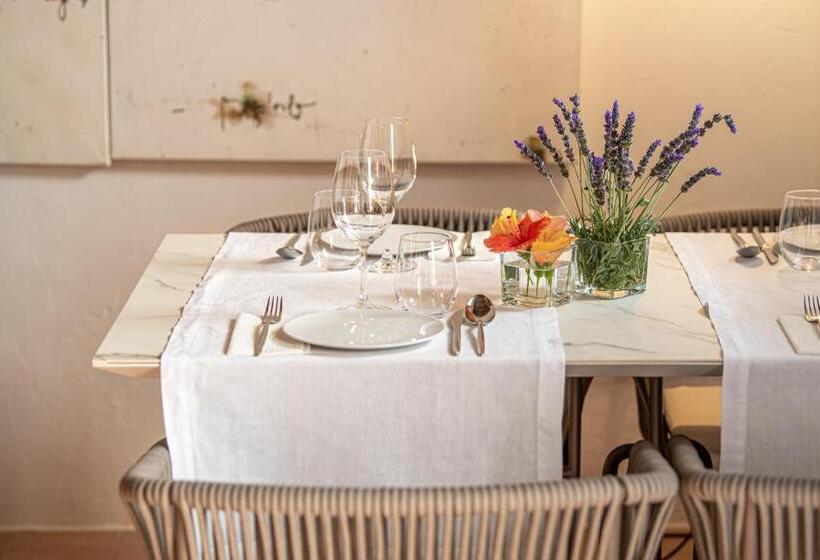 هتل Safragell Ibiza Suites & Spa