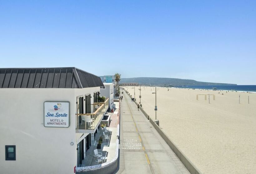 مُتل Sea Sprite Ocean Front