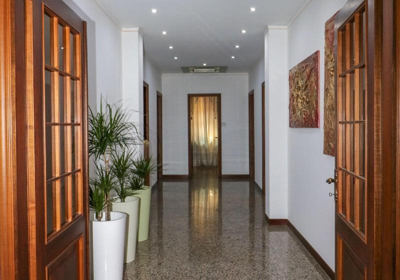 پانسیون Vitti's Home Verona