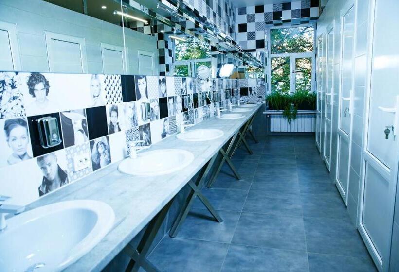 فندق صغير Coin Apartments & Poshtel