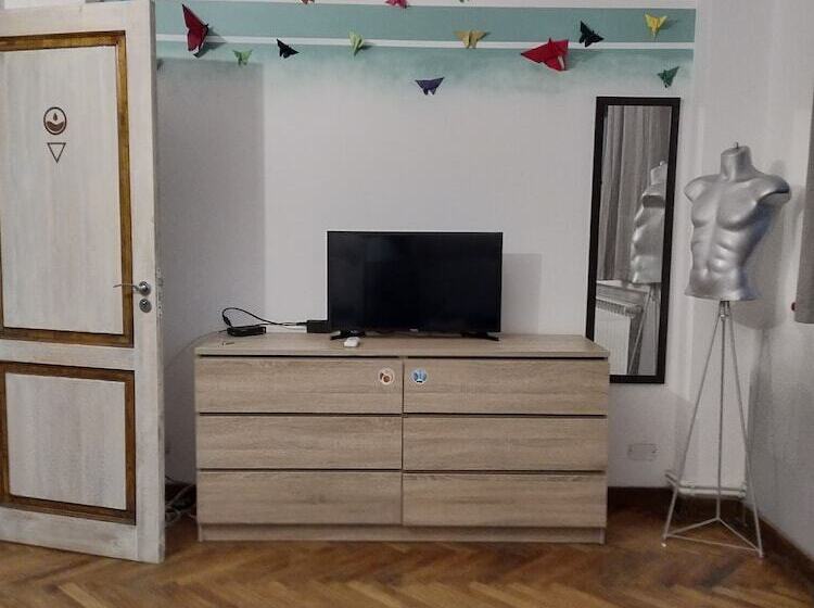 Bauhaus Bucharest   Hostel