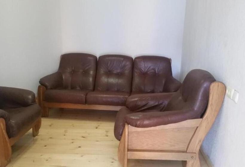 پانسیون Guesthouse Robi