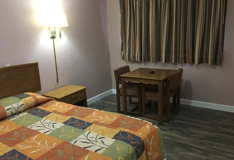 Finn's Motel