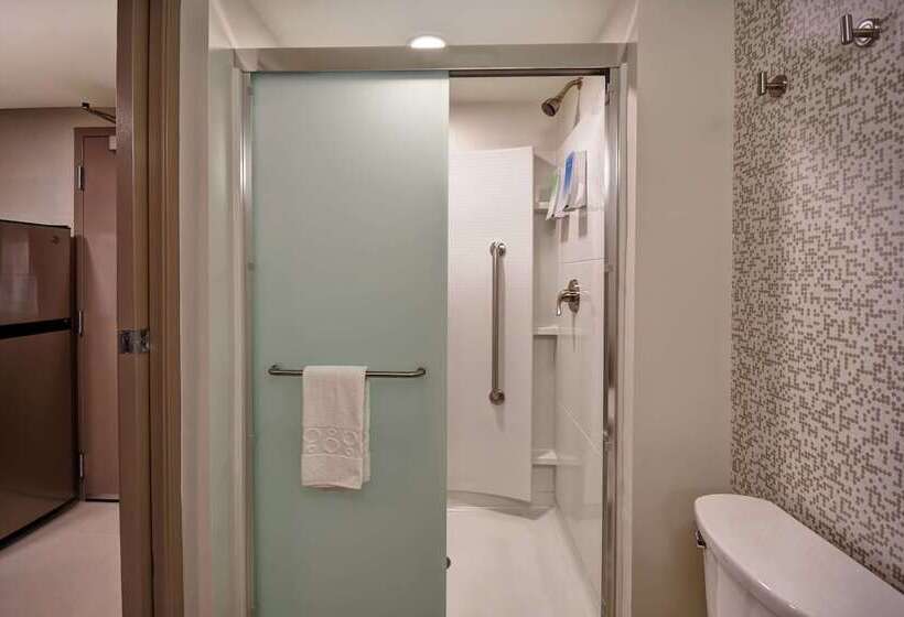 Отель Home2 Suites By Hilton Lagrange