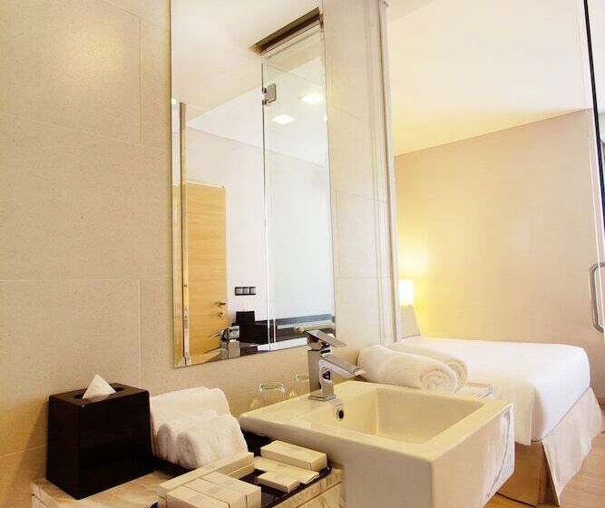 Asia Melaka Hotel Managed By The Straits Hotel & Suites