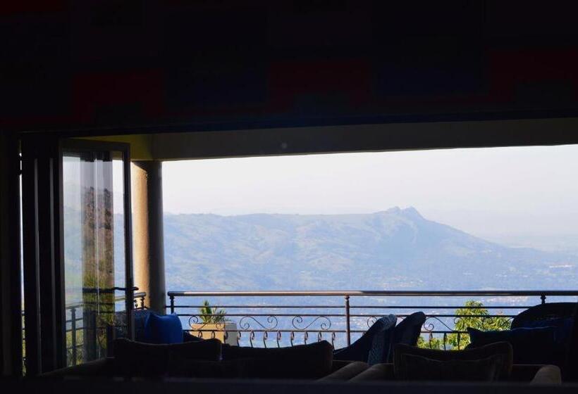 پانسیون Rehoboth Mountain Suites