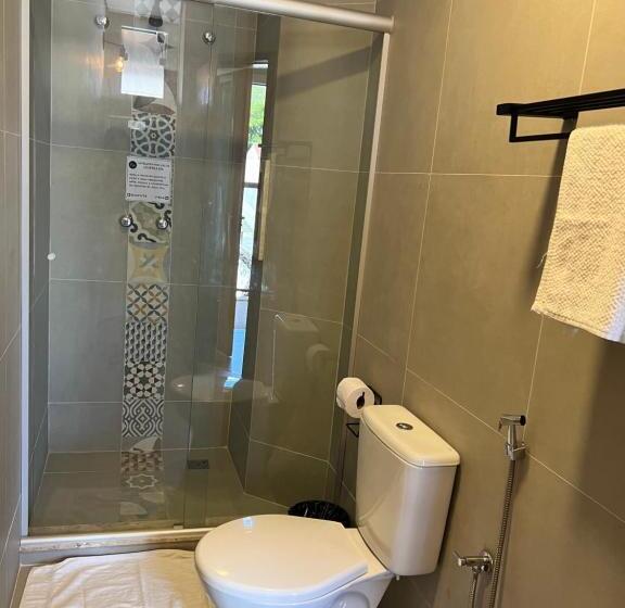 הוסטל Rogai Hotel Pousada