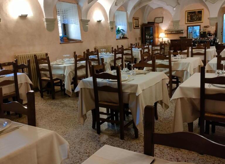 مبيت وإفطار Locanda Tre Frati