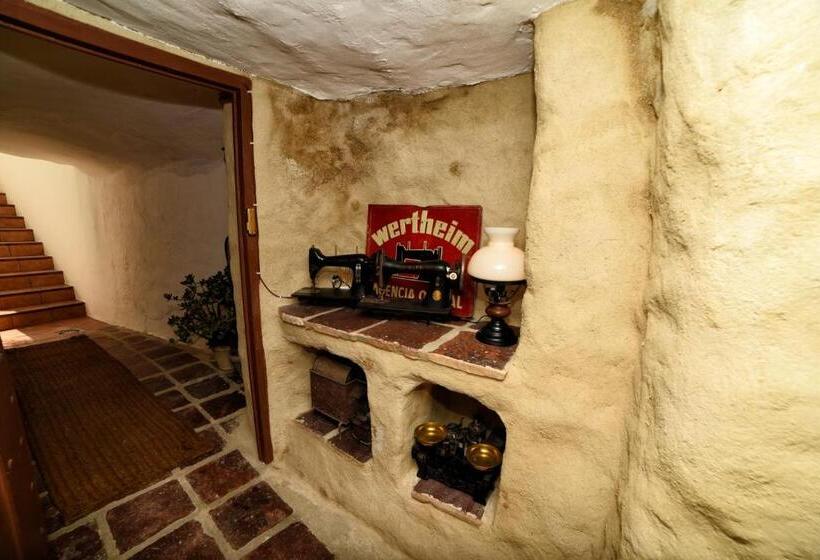 هتل Casa Las Tinajas