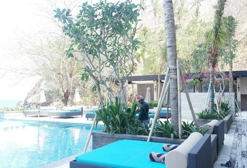 هتل Louis Kienne Resort Senggigi