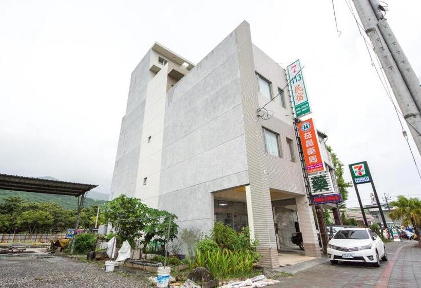 تختخواب و صبحانه 7 113