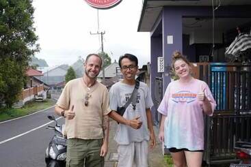 Dong Paloh Hostel
