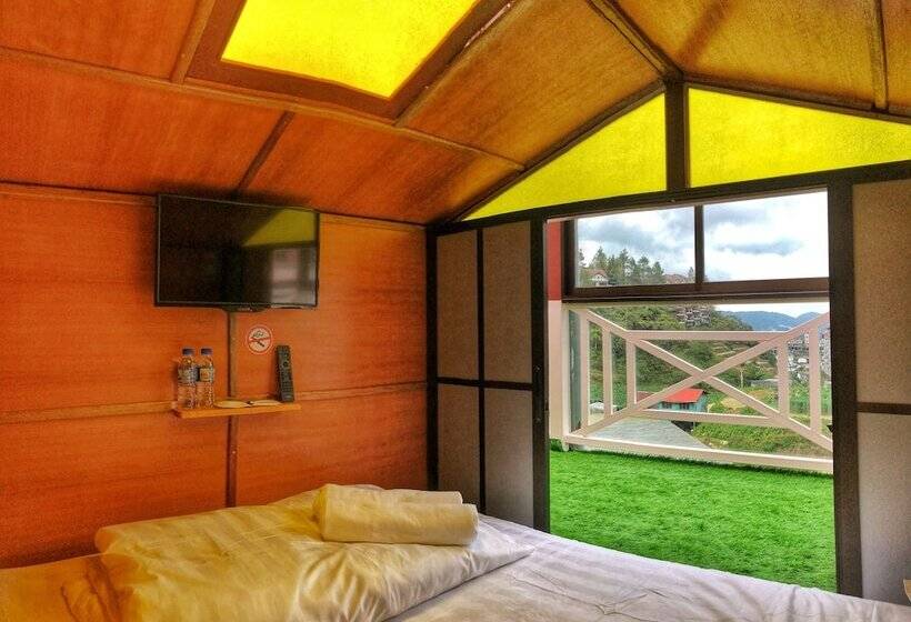 هتل کپسول Kea Garden Mini Chalet   Hostel
