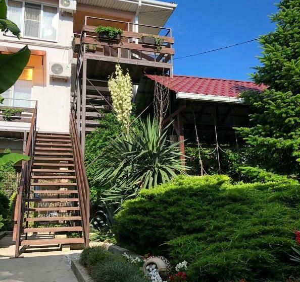 پانسیون Guest House Atlant