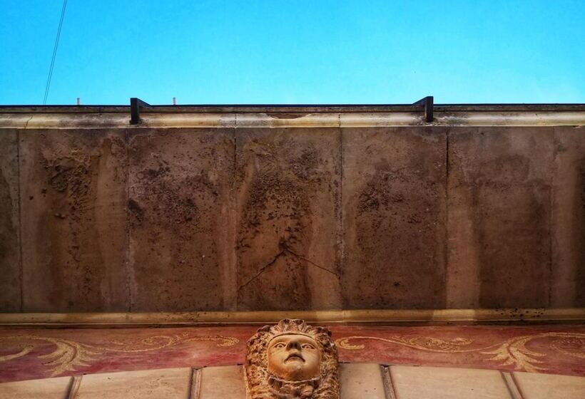 민박 Le Strazzigne