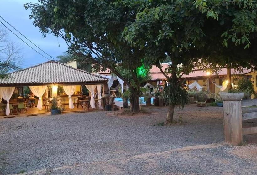 تختخواب و صبحانه Pousada Cantinho De Casa